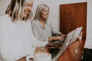 Create a healthier workplace easily Create a healthier workplace easily